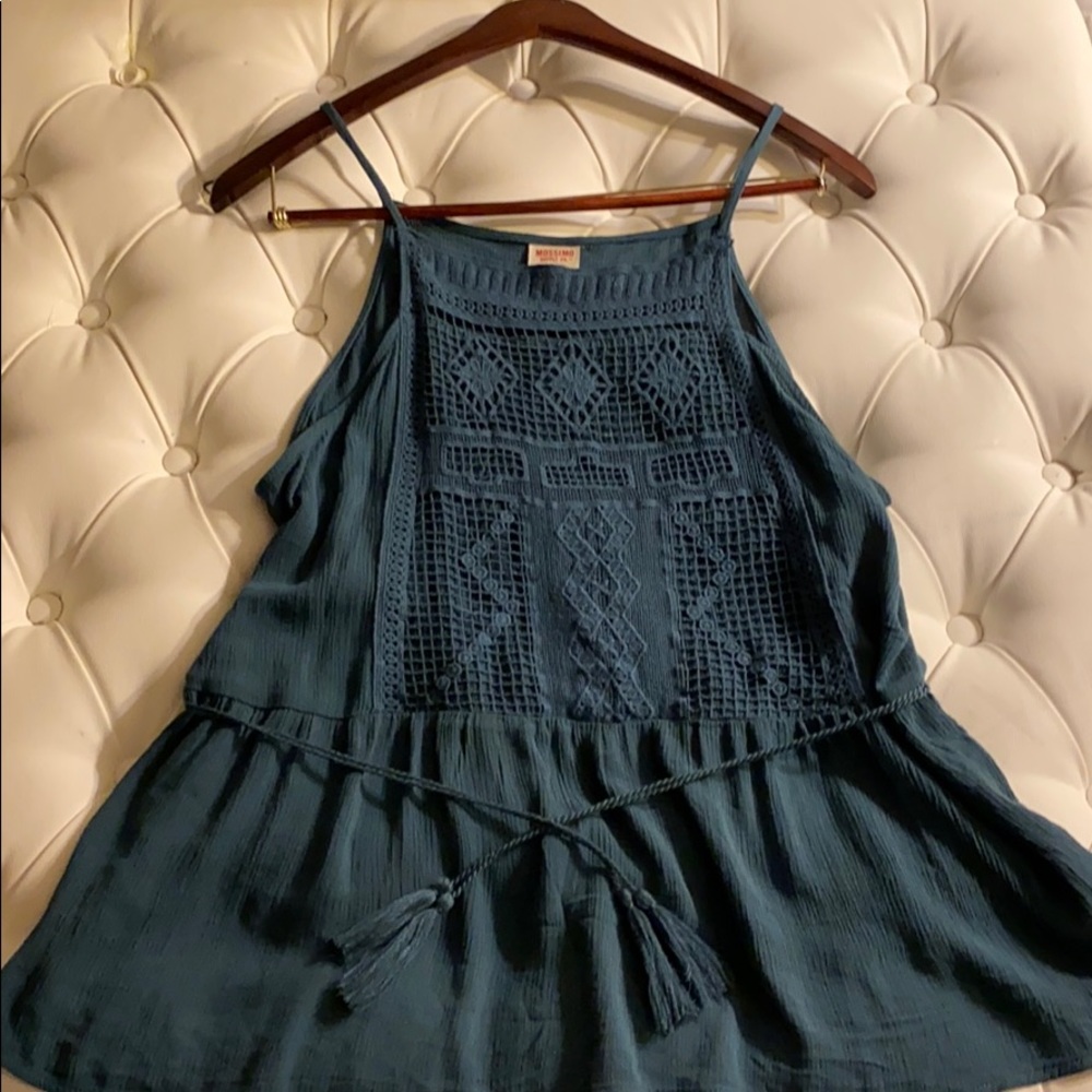 Mossimo Flirty Top